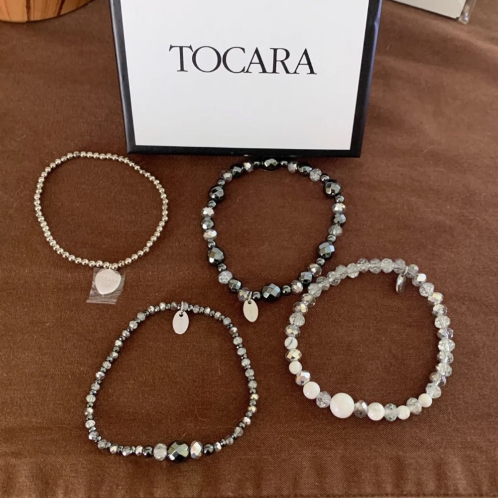 Tocara stretch bracelet set